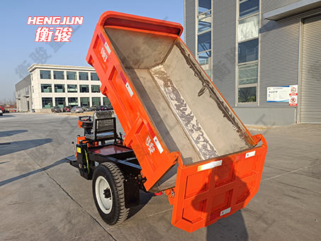 1噸電動三輪車-不銹鋼貨箱內(nèi)膽防腐防銹