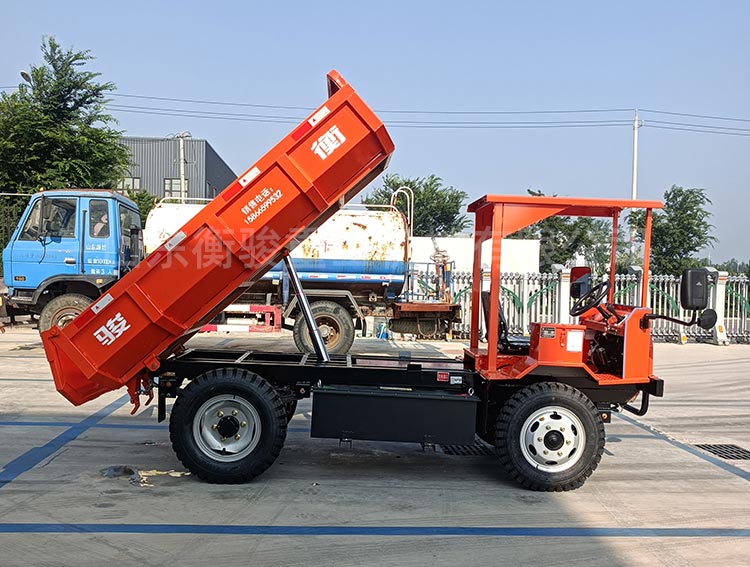 鋰電款電動四輪自卸車